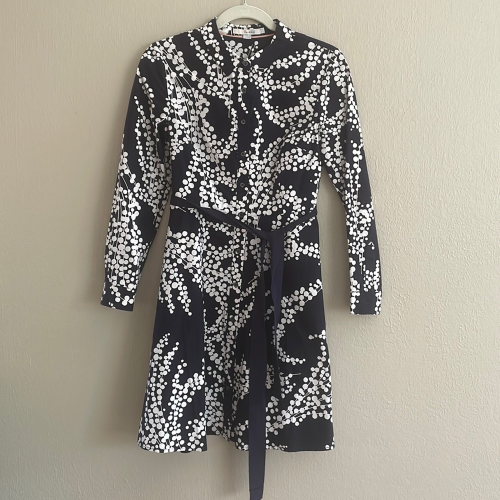 Boden Navy and White Abstract Floral Print Shirt Dress